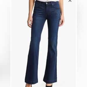 7 For All Mankind Dojo Flare Jeans 28